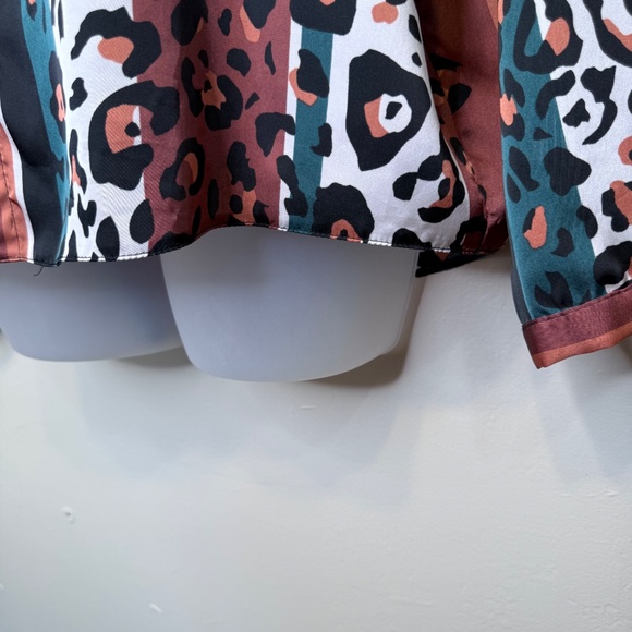 ASOS | Animal Print Stripe Lightweight Charmeuse Satin Oversized Boxy Blouse - Picture 11 of 15